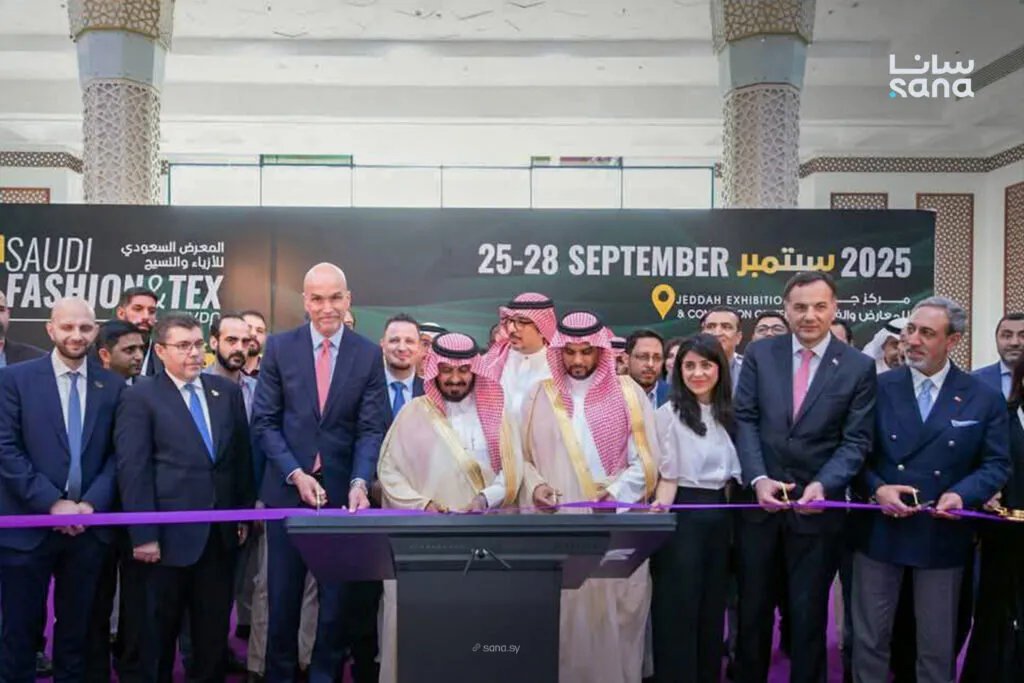 سوريا تعزز حضورها في الأسواق الخليجية بمشاركتها اللافتة في معرض جدة للأزياء والنسيج