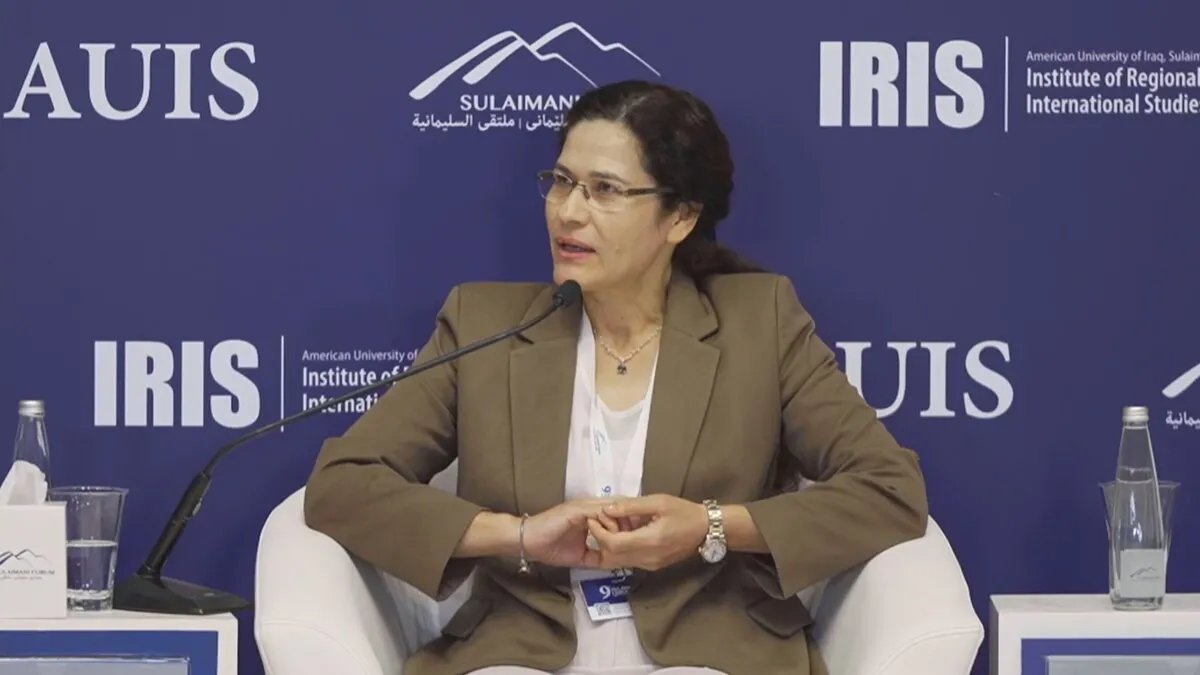 إلهام أحمد: اللامركزية حل لإنهاء الصراع في سوريا وضمان حقوق المكونات