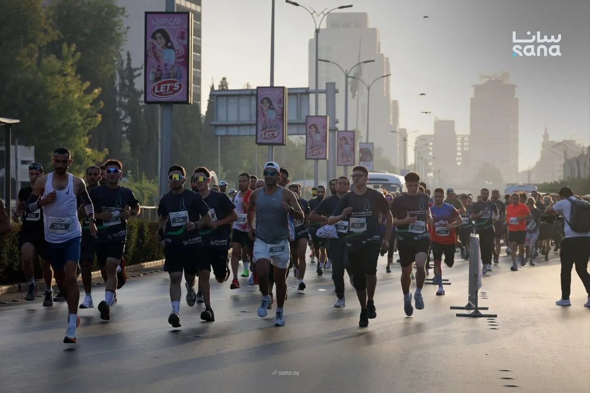 انطلاق ماراثون دمشق 2025: سباق الـ 42 كيلومتراً ينطلق من ساحة الأمويين