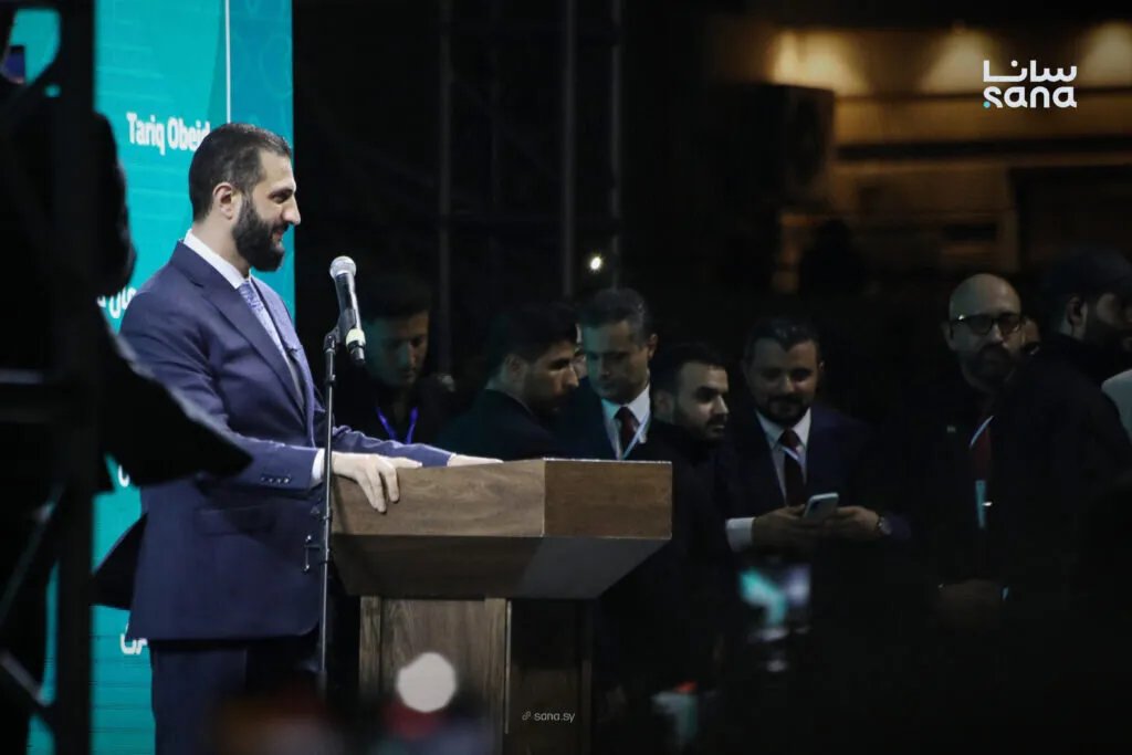 الرئيس الأسد من إدلب: سوريا تستعيد مكانتها ووحدة الشعب أساس البناء