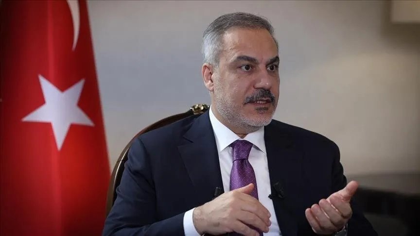 وزير الخارجية التركي يدعو التعاون الإسلامي لدعم إعادة إعمار سوريا ويحذر من مخططات إسرائيل