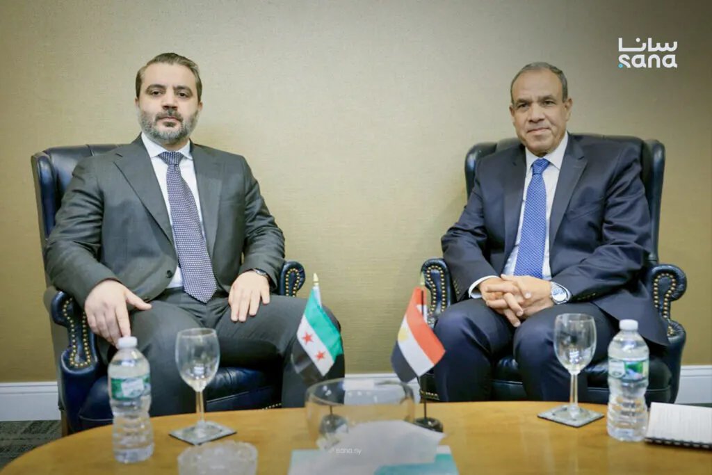 مصر تؤكد دعمها لوحدة سوريا ومؤسساتها في لقاء بين وزيري الخارجية المصري والسوري