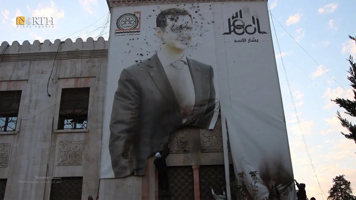 تحقيق استقصائي: كيف هرّب الأسد أموالاً ووثائق حساسة إلى الإمارات قبيل اشتداد المعارك؟