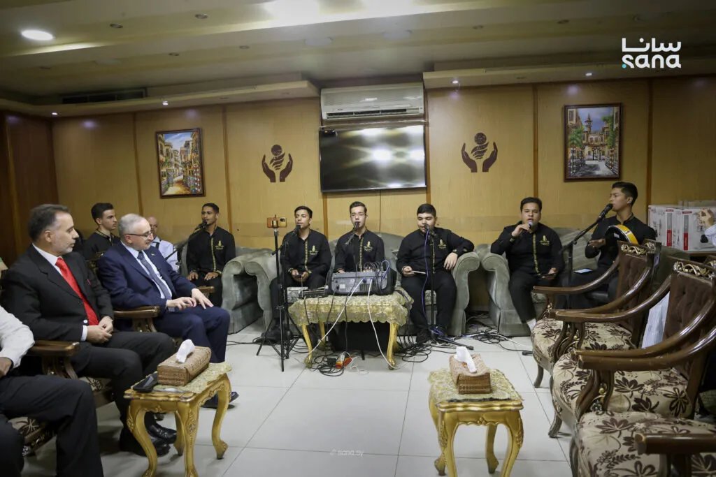 جمعية حي الأقصاب الخيرية تحتفي بالمتفوقين دراسياً وتكرمهم