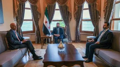 توم باراك يتوقع تشكيل حكومة سورية شاملة قبل نهاية العام ويؤكد على دعم أمريكا للسوريين