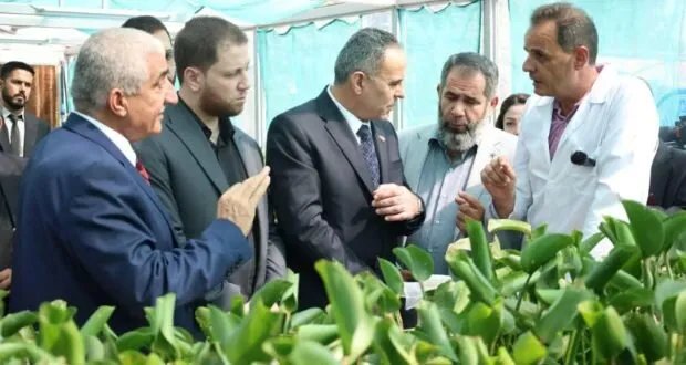 وزير الزراعة ومحافظ حماة يبحثان تطوير القطاع الزراعي وسبل النهوض به