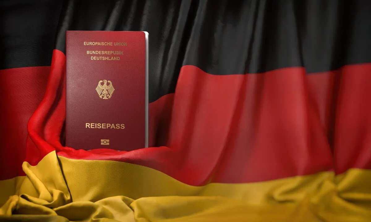 تزايد سحب الجنسية الألمانية: ما الأسباب القانونية وراء هذا الإجراء؟