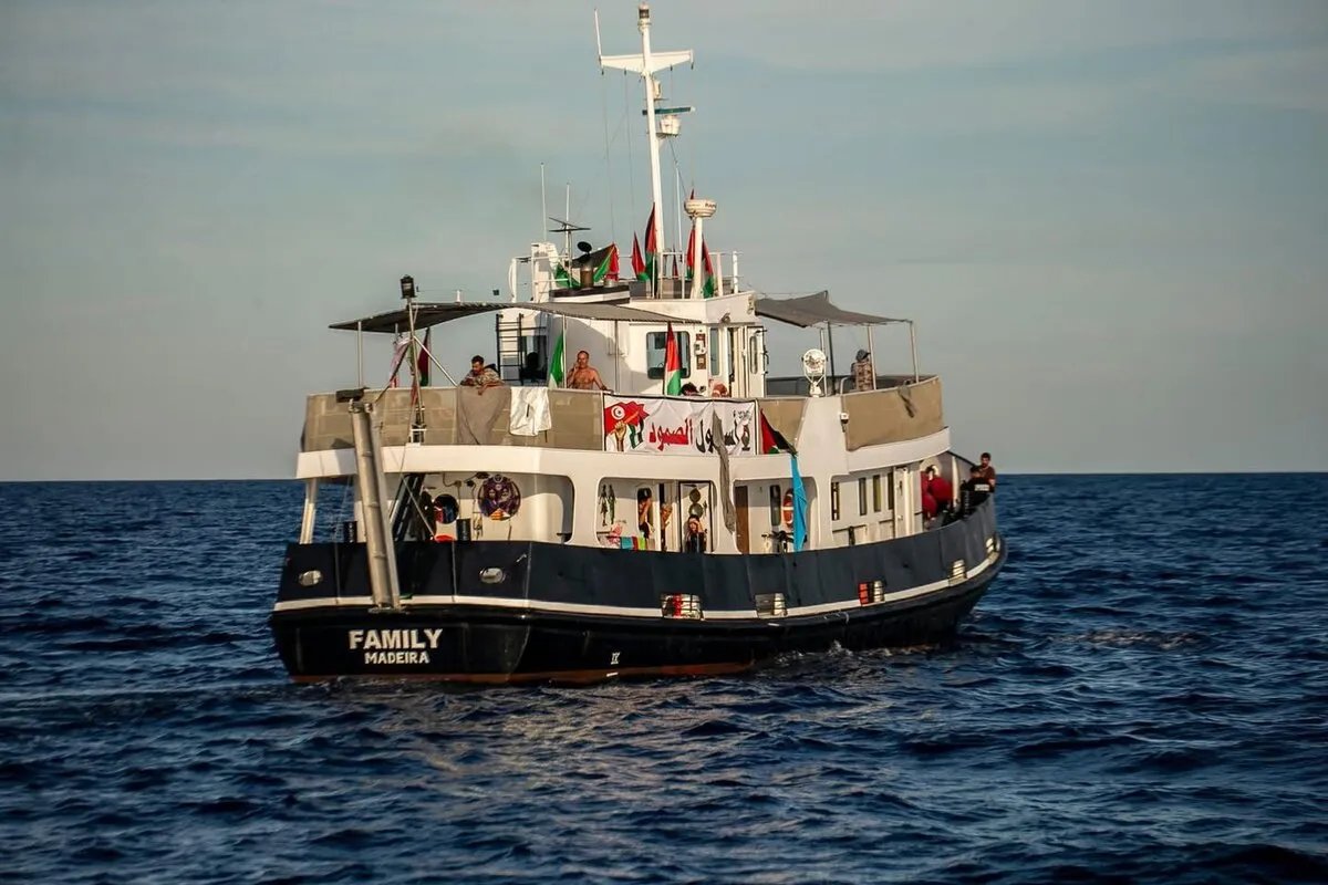 أسطول الصمود يقترب من غزة: 825 كيلومتراً تفصل النشطاء عن كسر الحصار الإسرائيلي