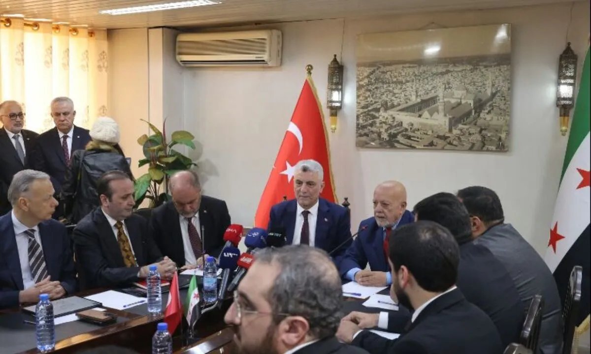 تركيا تتطلع إلى "تكامل اقتصادي قوي" مع سوريا على غرار نماذج عالمية