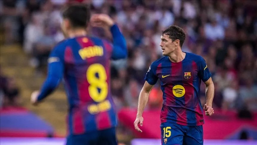 برشلونة ينتزع صدارة الليغا بفوز مثير على ريال سوسيداد