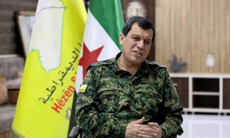 مقترح للإدارة الذاتية: قيادي من "قسد" وزيراً للدفاع في الحكومة السورية المقبلة؟