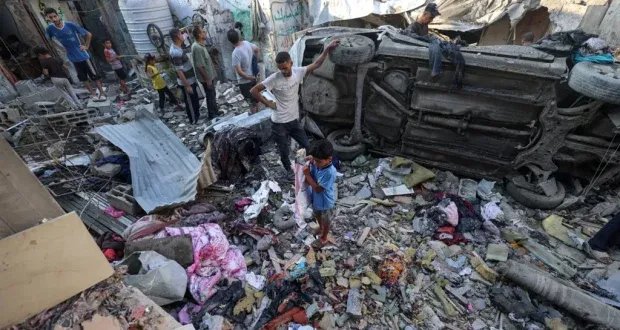 تصاعد القصف الإسرائيلي على غزة: 140 هدفًا خلال 24 ساعة وارتفاع حصيلة الضحايا