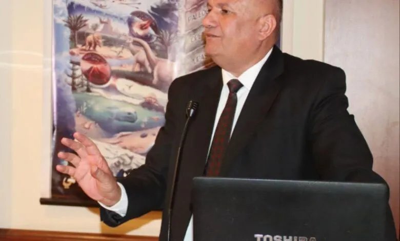 فضيحة فساد جديدة: عودة مدير سابق مدان بالاختلاس إلى وزارة النفط في سوريا!