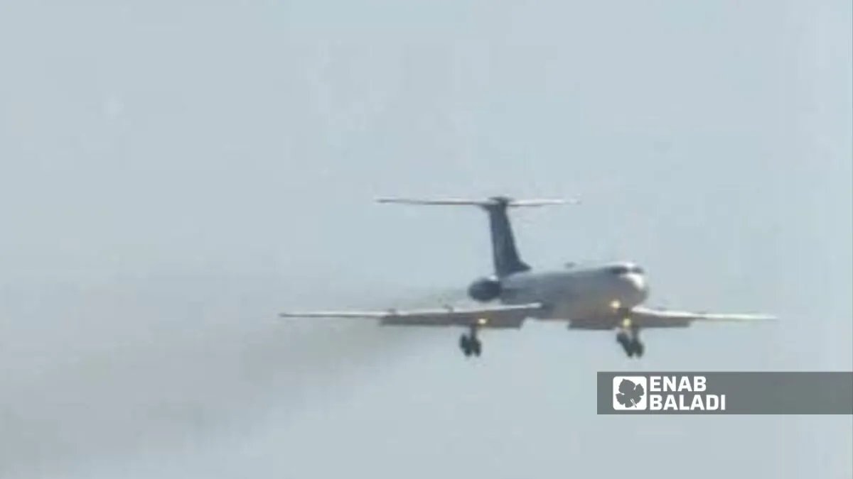دير الزور: ثاني طائرة تهبط في المطار منذ سقوط الأسد، وبدء أعمال التأهيل
