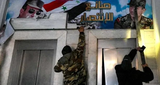 سوريا بعد الأسد: إزالة التماثيل والصور تخفف معاناة الملايين وتفتح نافذة أمل