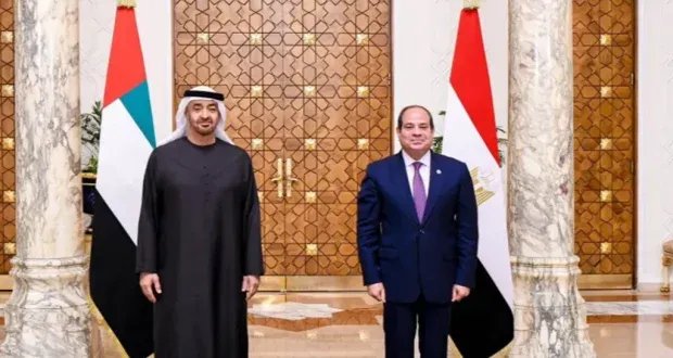 السيسي وبن زايد يبحثان مبادرة ترامب لوقف إطلاق النار في غزة وتعميق العلاقات الثنائية