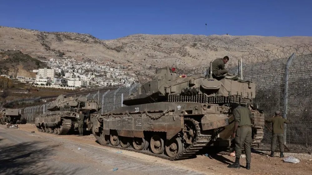 إصابة ضابط إسرائيلي بجروح خطيرة في انفجار جنوب سوريا والجيش الإسرائيلي يفتح تحقيقا