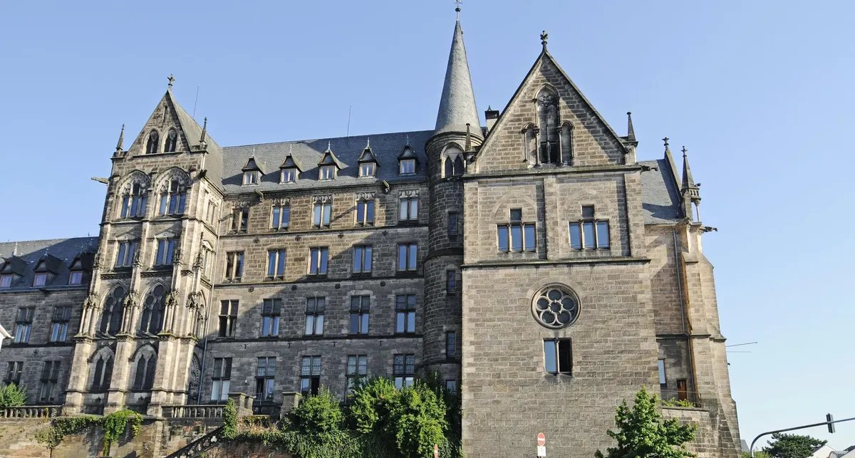 فرصتك للحصول على منحة جزئية: جامعة دمشق تتعاون مع جامعة ألمانية مرموقة