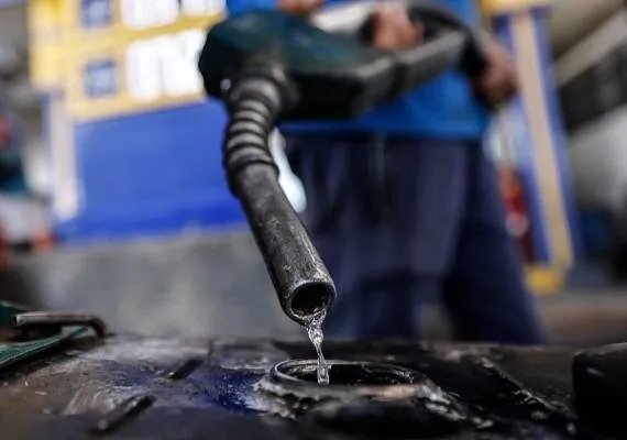 سوريا: هل تحسن وضع المعيشة مع غياب طوابير المحروقات هذا الشتاء؟