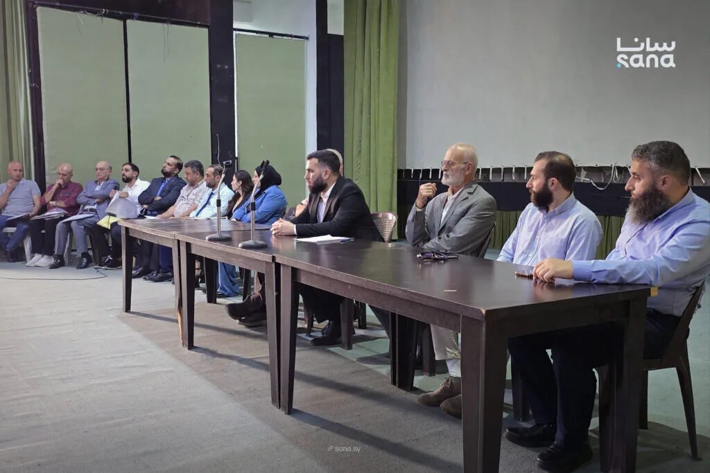 اجتماع حاسم في بانياس: الهيئة الناخبة تستمع لبرامج مرشحي مجلس الشعب