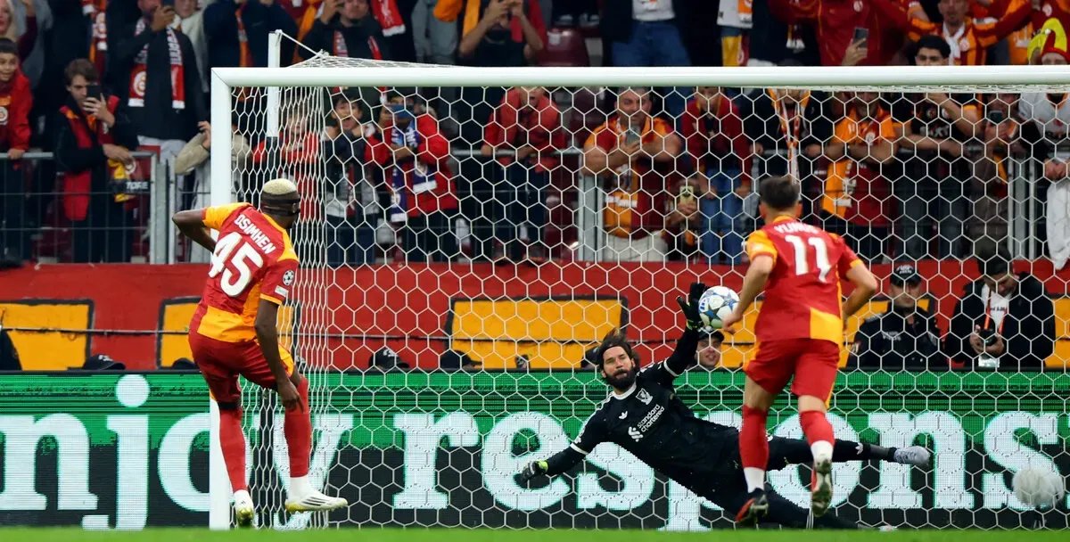 دوري أبطال أوروبا: غلطة سراي يفاجئ ليفربول وبايرن ميونيخ يكتسح بافوس