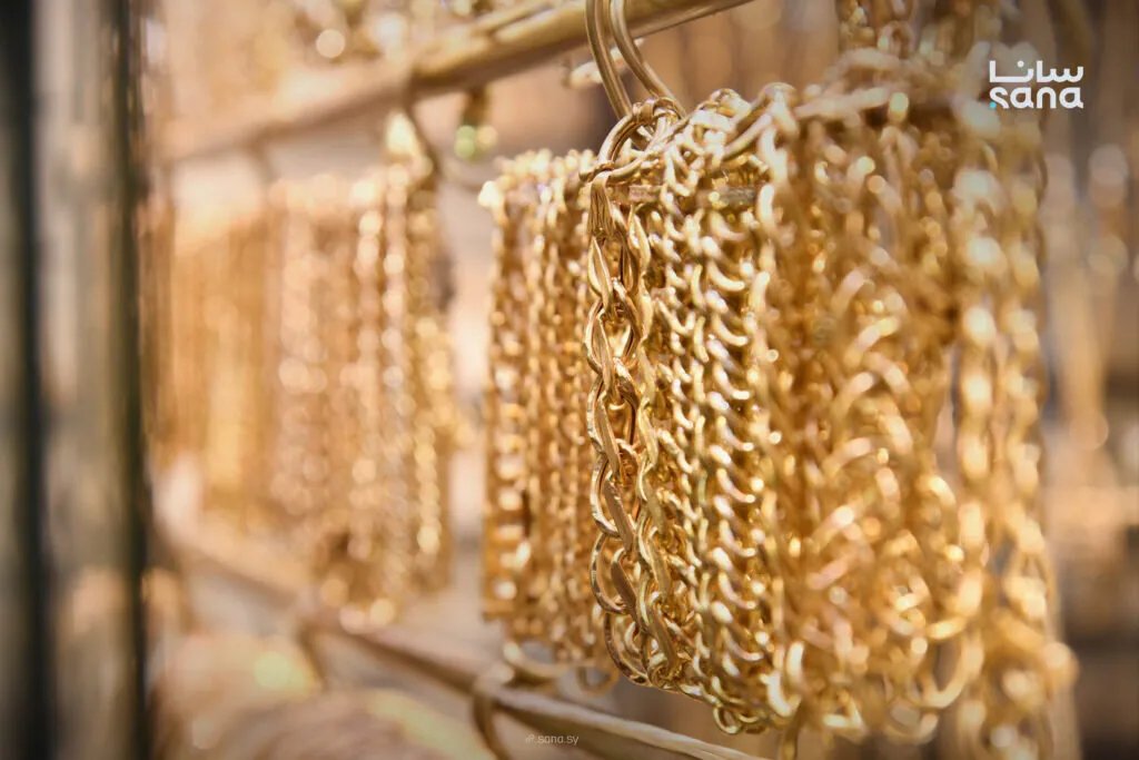 قفزة كبيرة في أسعار الذهب في السوق السورية: ارتفاع يصل إلى 20 ألف ليرة للغرام