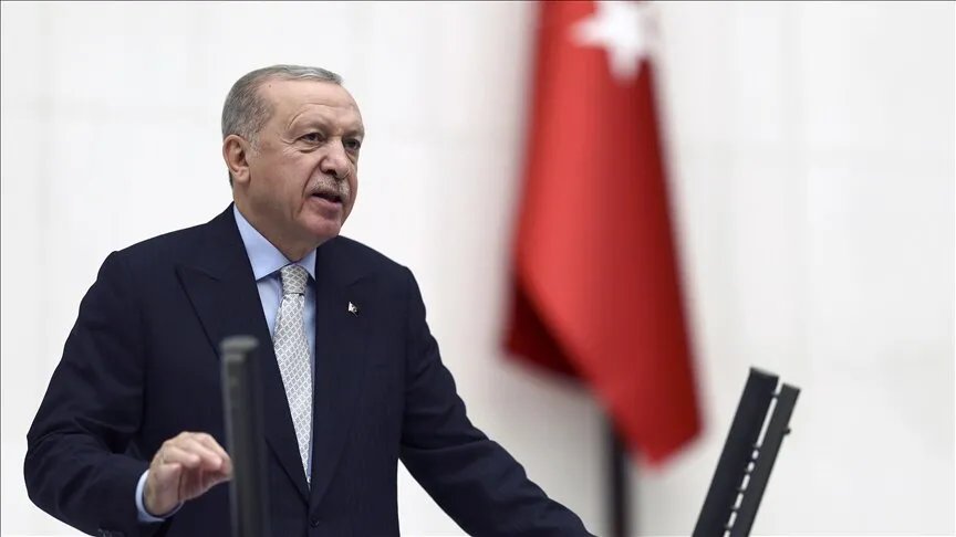 أردوغان يؤكد دعمه لوحدة سوريا ورفضه القاطع للإرهاب