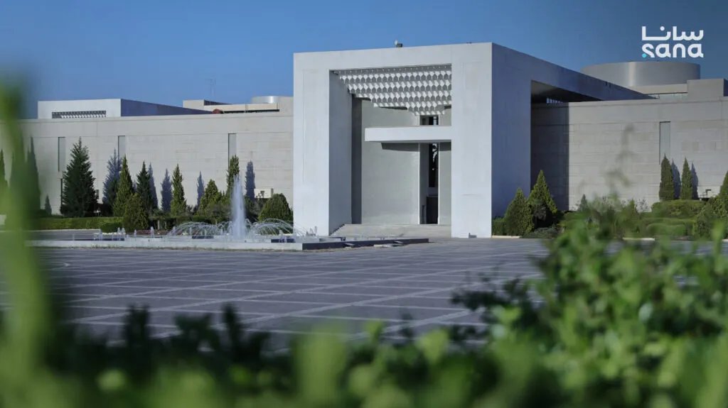 مرسوم رئاسي يمنح ترفيعاً إدارياً لطلاب الجامعات السورية للعام الدراسي 2024-2025