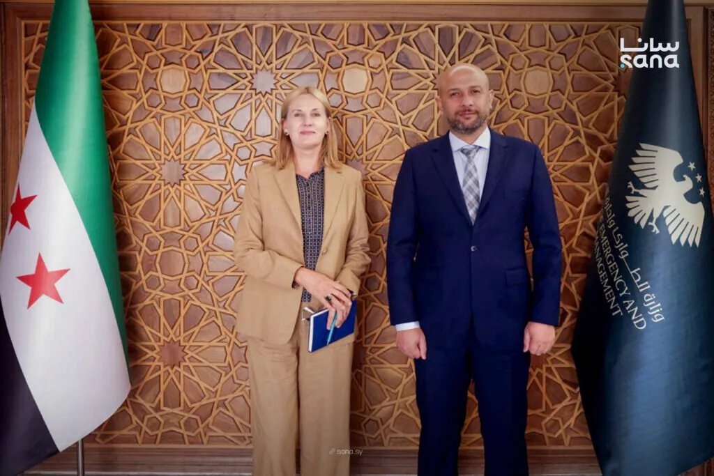 سوريا والنرويج تبحثان تعزيز التعاون في إزالة الألغام والتنمية المستدامة