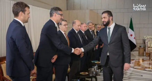 الرئيس الشرع يستقبل وفداً فرنسياً رفيع المستوى لبحث آفاق التعاون الاقتصادي