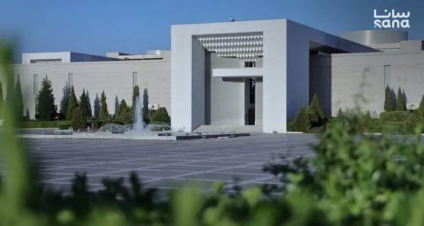 مرسوم رئاسي يمنح ترفيعاً إدارياً لطلاب الجامعات السورية