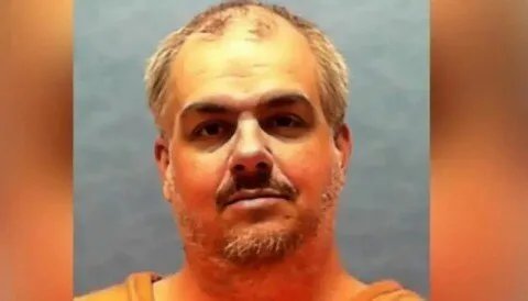 وجبة الموت الأخيرة: تفاصيل طلبات مجرم مدان بالاغتصاب والقتل قبل إعدامه في فلوريدا