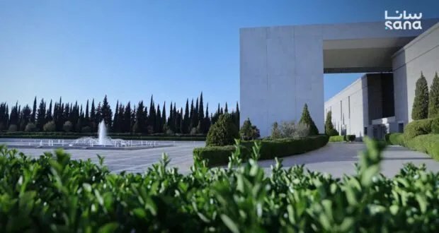 مرسوم رئاسي بتعيين الدكتور عبادة التامر رئيساً للجامعة الافتراضية السورية