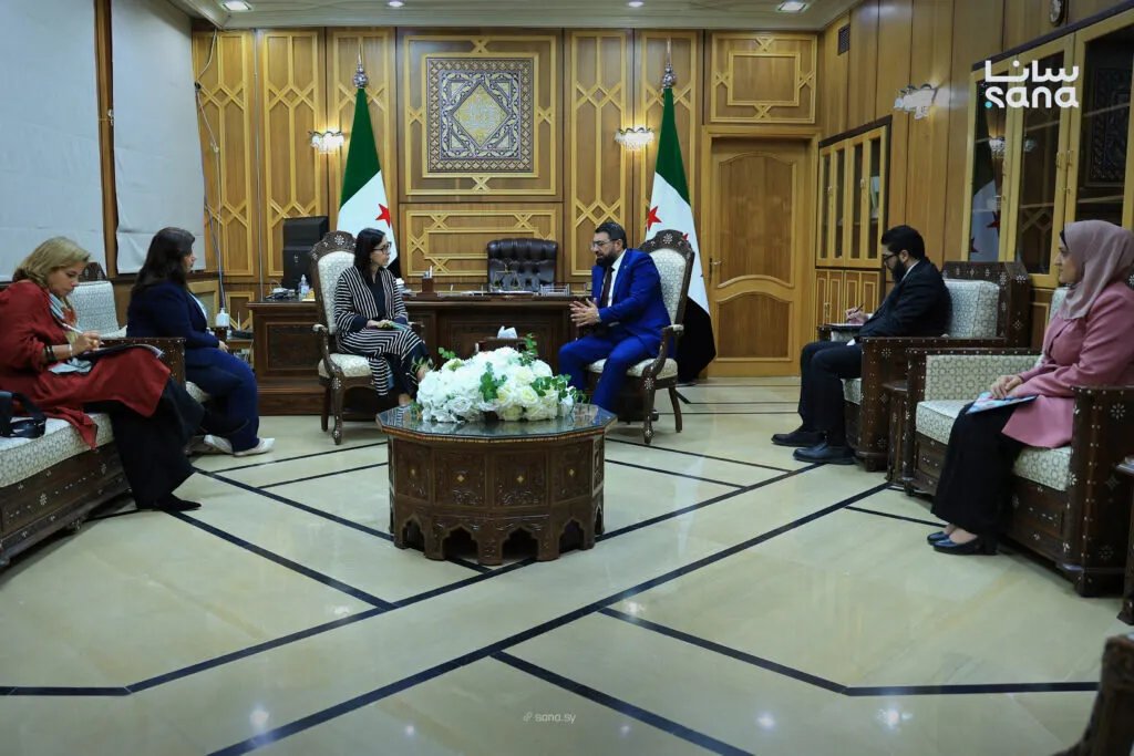 وزير العدل السوري يبحث مع وفود أممية تعزيز التعاون القضائي وحماية الأطفال