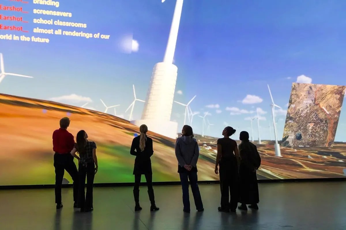 معرض "زفزافة": لورنس أبو حمدان ينقل أصداء الجولان المحتل إلى أوسلو عبر الفن والصوت