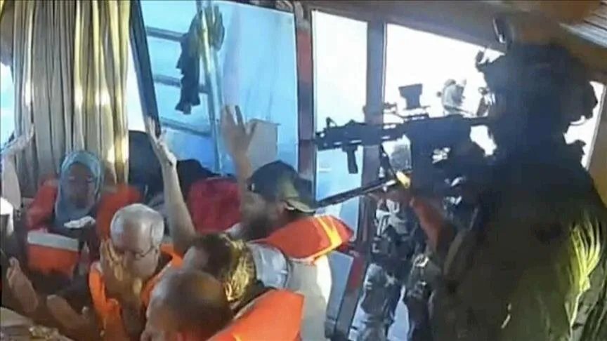 غضب دولي متصاعد ضد الاعتداء الإسرائيلي على أسطول الصمود المتجه إلى غزة