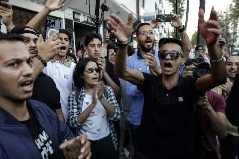 المغرب: شباب "جيل زد" يطالبون بإقالة الحكومة ومحاسبة المتورطين في الفساد