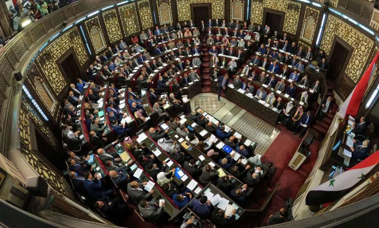 سابقة تاريخية: حاخام يهودي يترشح للبرلمان السوري لأول مرة منذ عام 1967