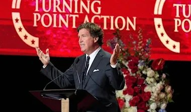 تاكر كارلسون يثير الجدل: هل عقيدة "شعب الله المختار" مجرد هرطقة؟