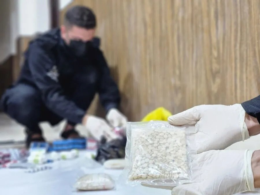 حلب: ضبط أكثر من 235 ألف حبة كبتاغون وكميات كبيرة من المخدرات المتنوعة