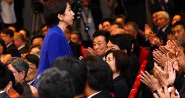 ساناي تاكايتشي على أعتاب التاريخ: هل تصبح أول امرأة تترأس الحكومة اليابانية؟