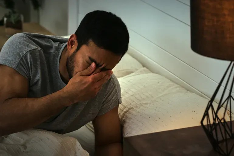 دراسة تكشف: قلة النوم تزيد من سرعة شيخوخة الدماغ