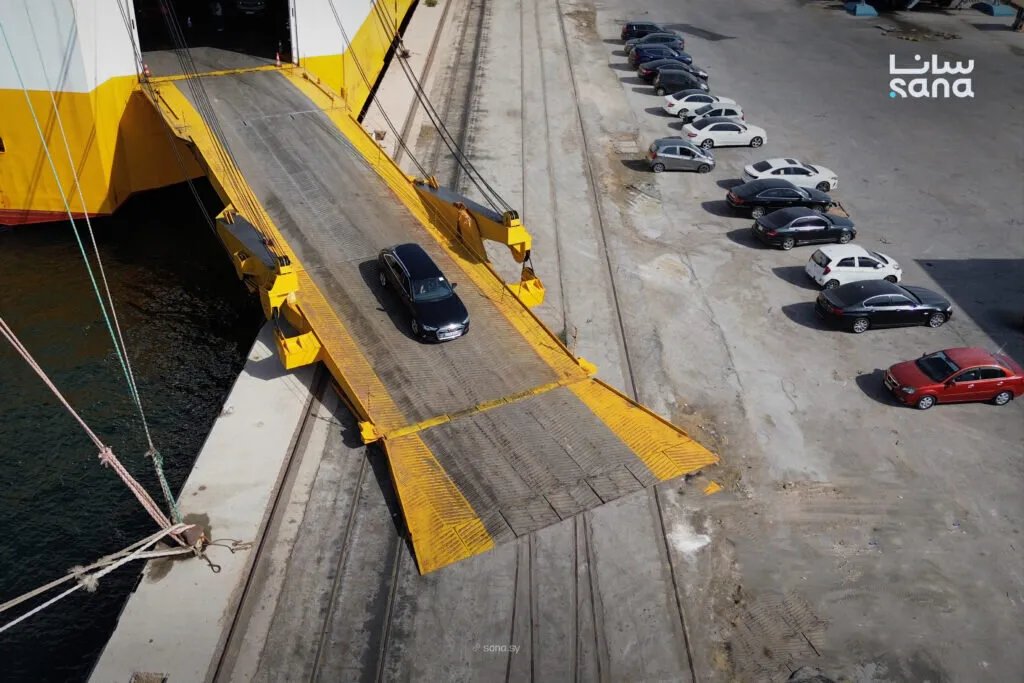 بعد توقف دام سنوات: أول باخرة إيطالية تصل اللاذقية إيذاناً بعودة الخطوط البحرية بين البلدين