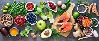 عشرة أطعمة خارقة لتعزيز خصوبة الرجال وزيادة فرص الإنجاب