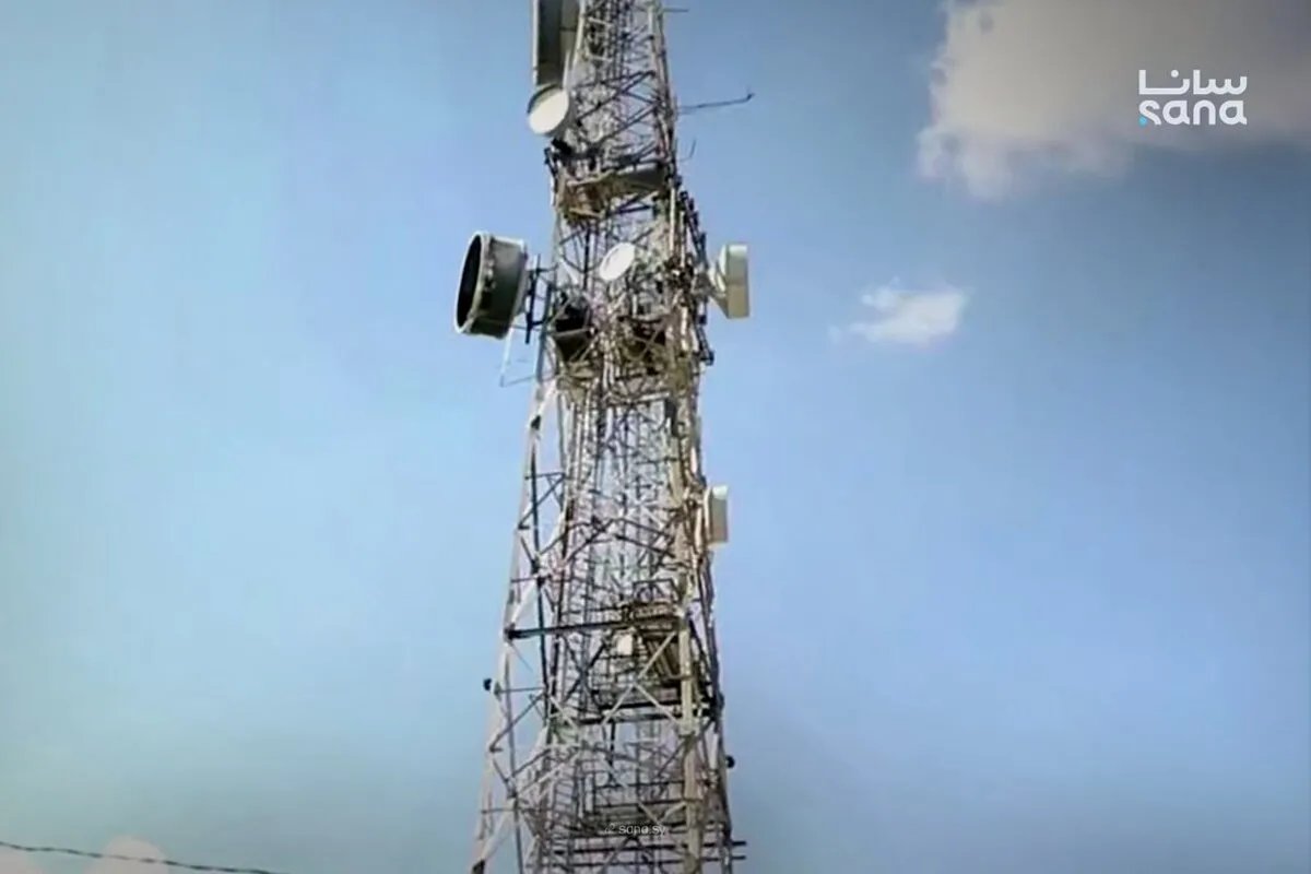 عطل فني يقطع خدمة الإنترنت عن مدينة اللاذقية.. والفرق الفنية تباشر الإصلاح