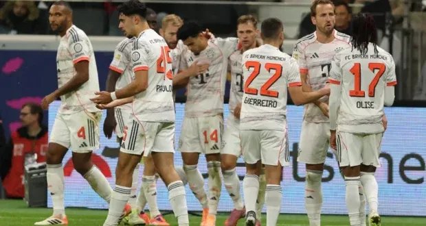 بايرن ميونيخ يدهس فرانكفورت بثلاثية ويواصل مسيرته المثالية في الدوري الألماني