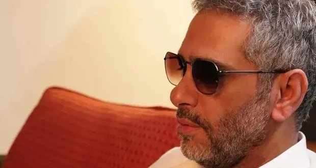 الفنان فضل شاكر يسلّم نفسه لاستخبارات الجيش اللبناني: تفاصيل القضية وتطوراتها