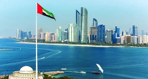 مرصد الختم الفلكي يرصد المذنب "ليمون" في سماء الإمارات في مشهد سماوي خلاب