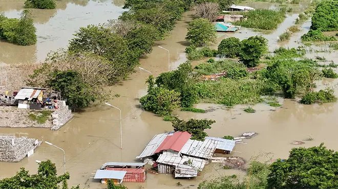 إجلاء واسع في الصين: أكثر من 150 ألف شخص يغادرون منازلهم مع اشتداد قوة الإعصار "ماتمو"