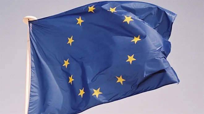 الاتحاد الأوروبي يطلق خطة طموحة لتعزيز الذكاء الاصطناعي المحلي ومنافسة عمالقة التكنولوجيا